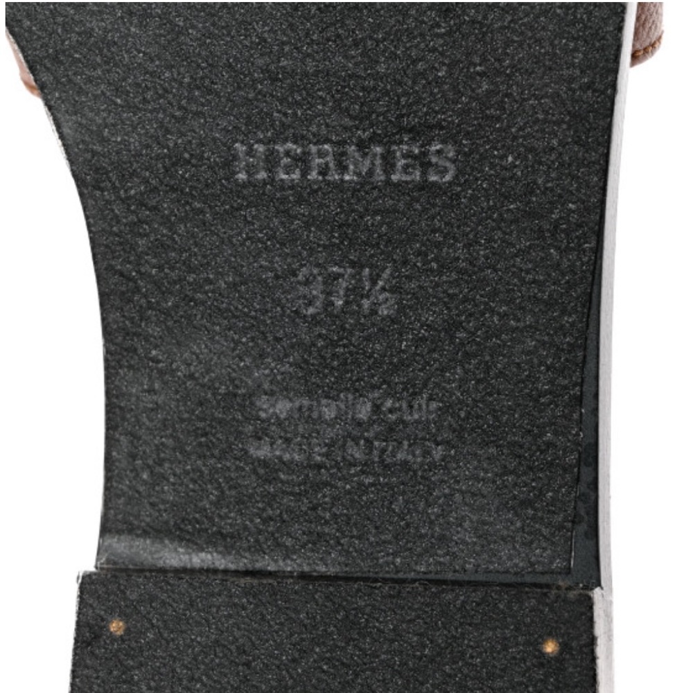 HERMES
Epsom Oran Sandals 37.5 Naturel - Picture 5 of 12